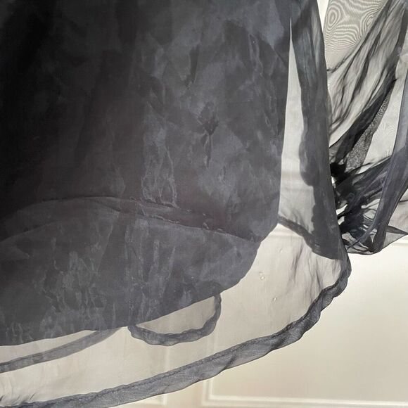 Etophe Studios Off Shoulder Chiffon Swing Crop Top Black S - Picture 3 of 8